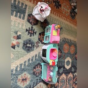 Disney Munchlings Playset and Figures Character